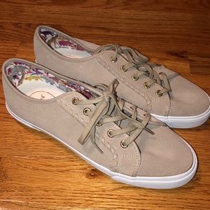 Jack Rogers canvas Shoe. BRAND NEW. NWT.